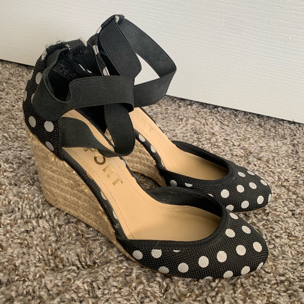 Black with white polka dot wedges.
